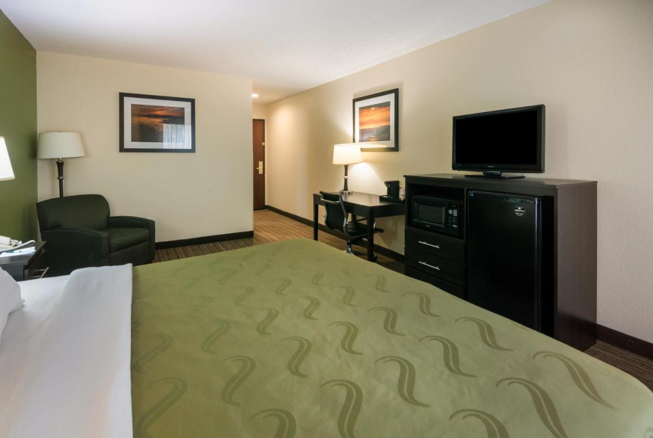 Quality Inn & Suites - Granbury Extérieur photo