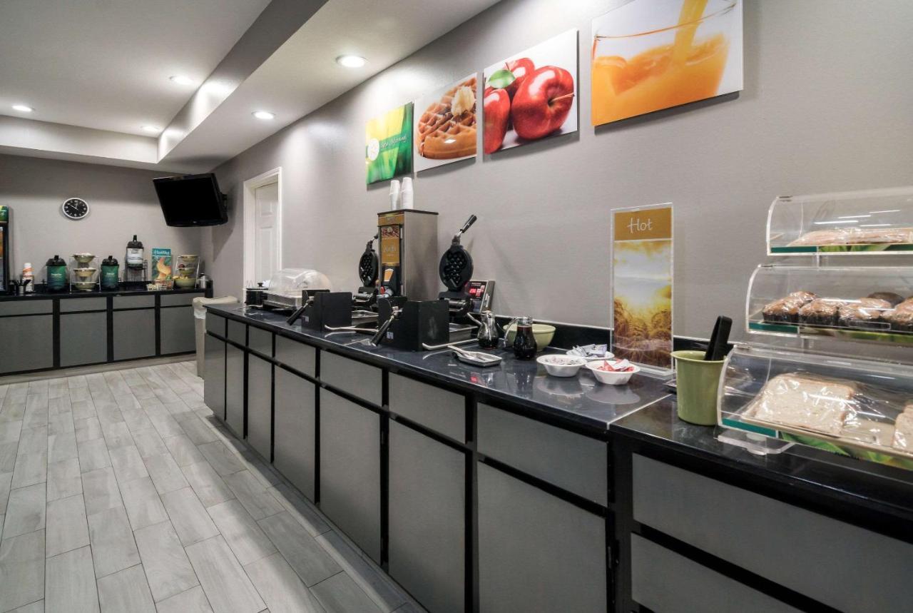 Quality Inn & Suites - Granbury Extérieur photo