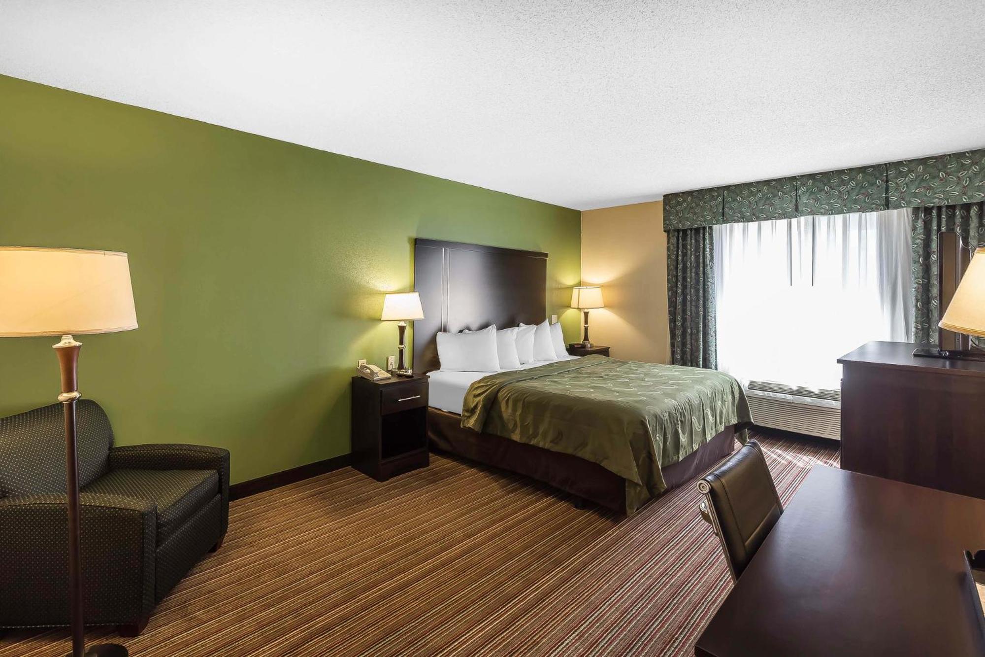 Quality Inn & Suites - Granbury Extérieur photo