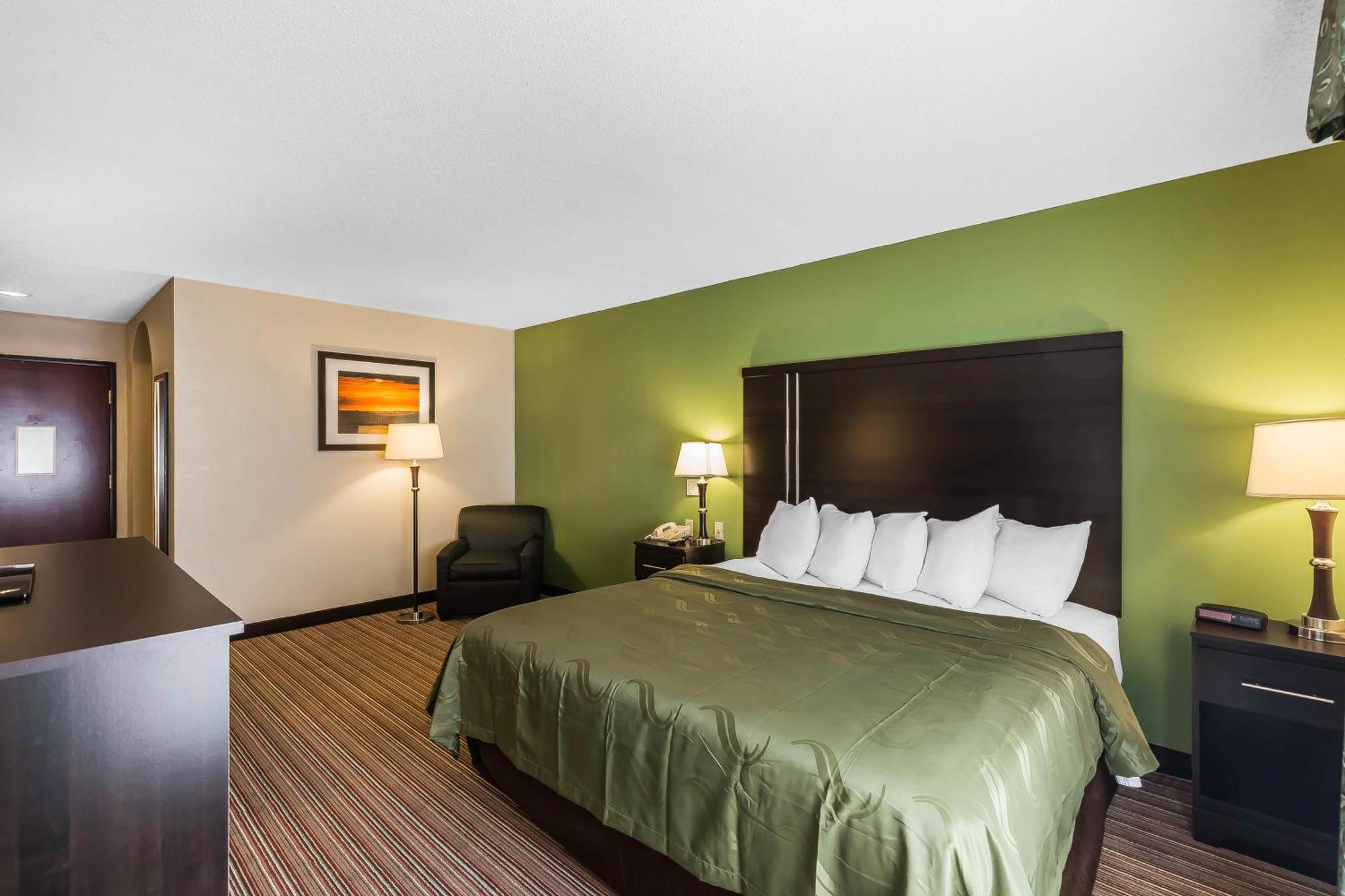 Quality Inn & Suites - Granbury Extérieur photo