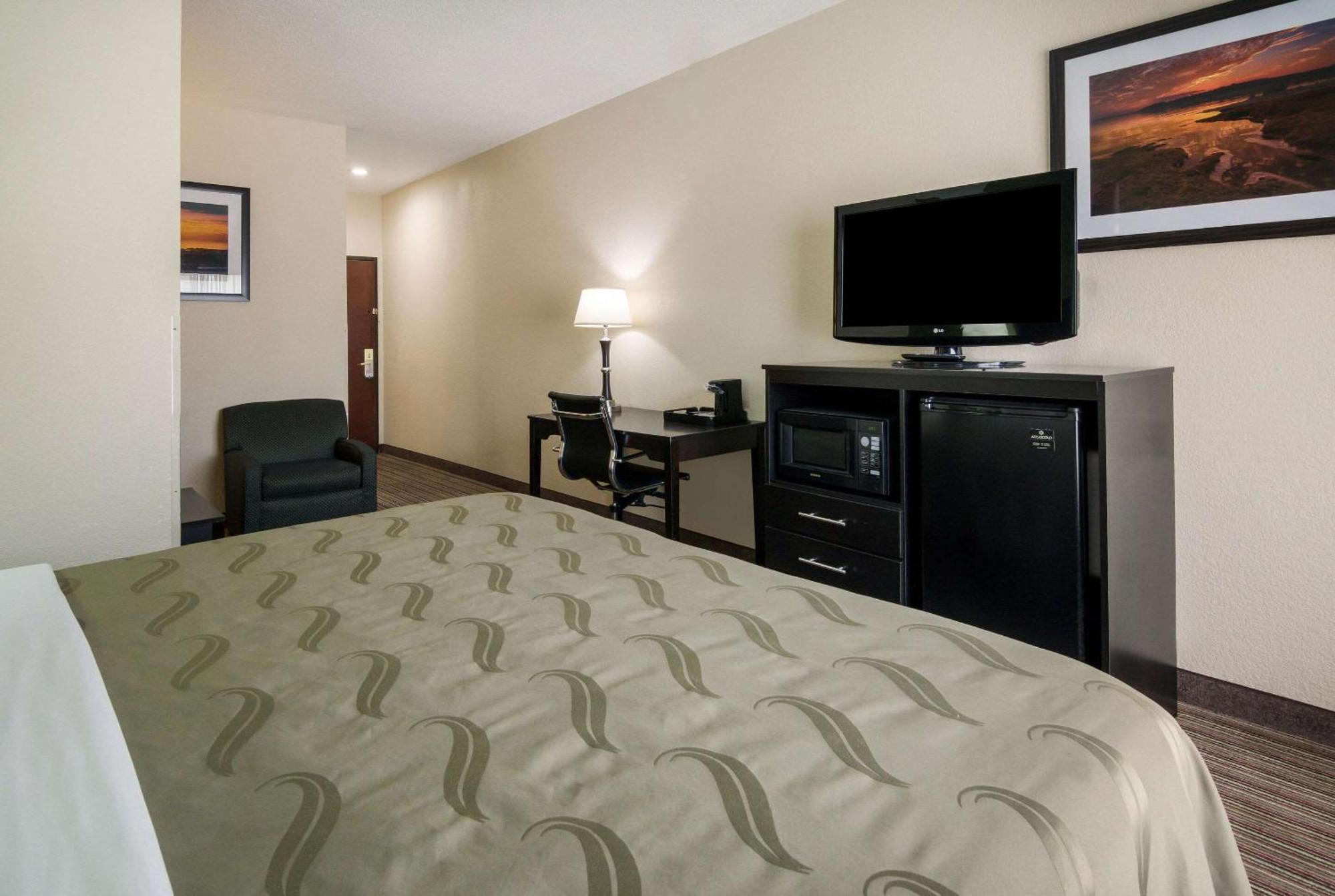 Quality Inn & Suites - Granbury Extérieur photo