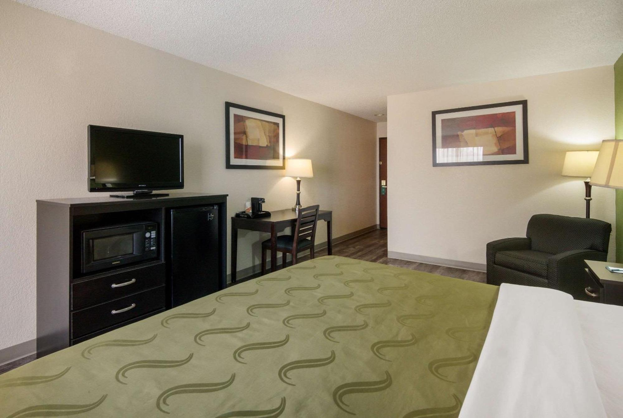 Quality Inn & Suites - Granbury Extérieur photo