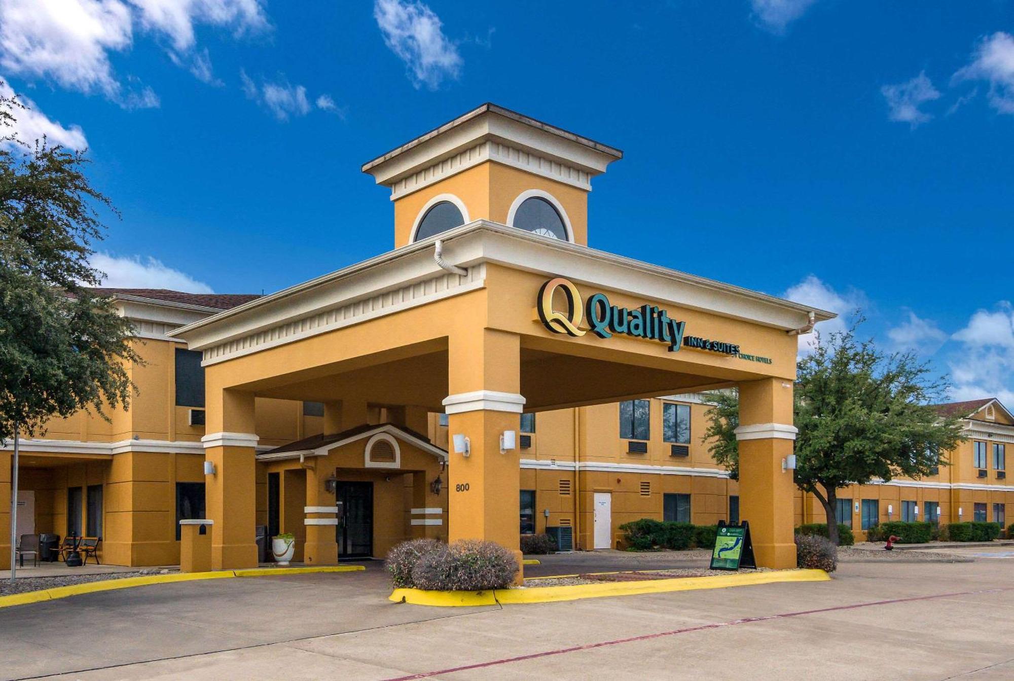 Quality Inn & Suites - Granbury Extérieur photo