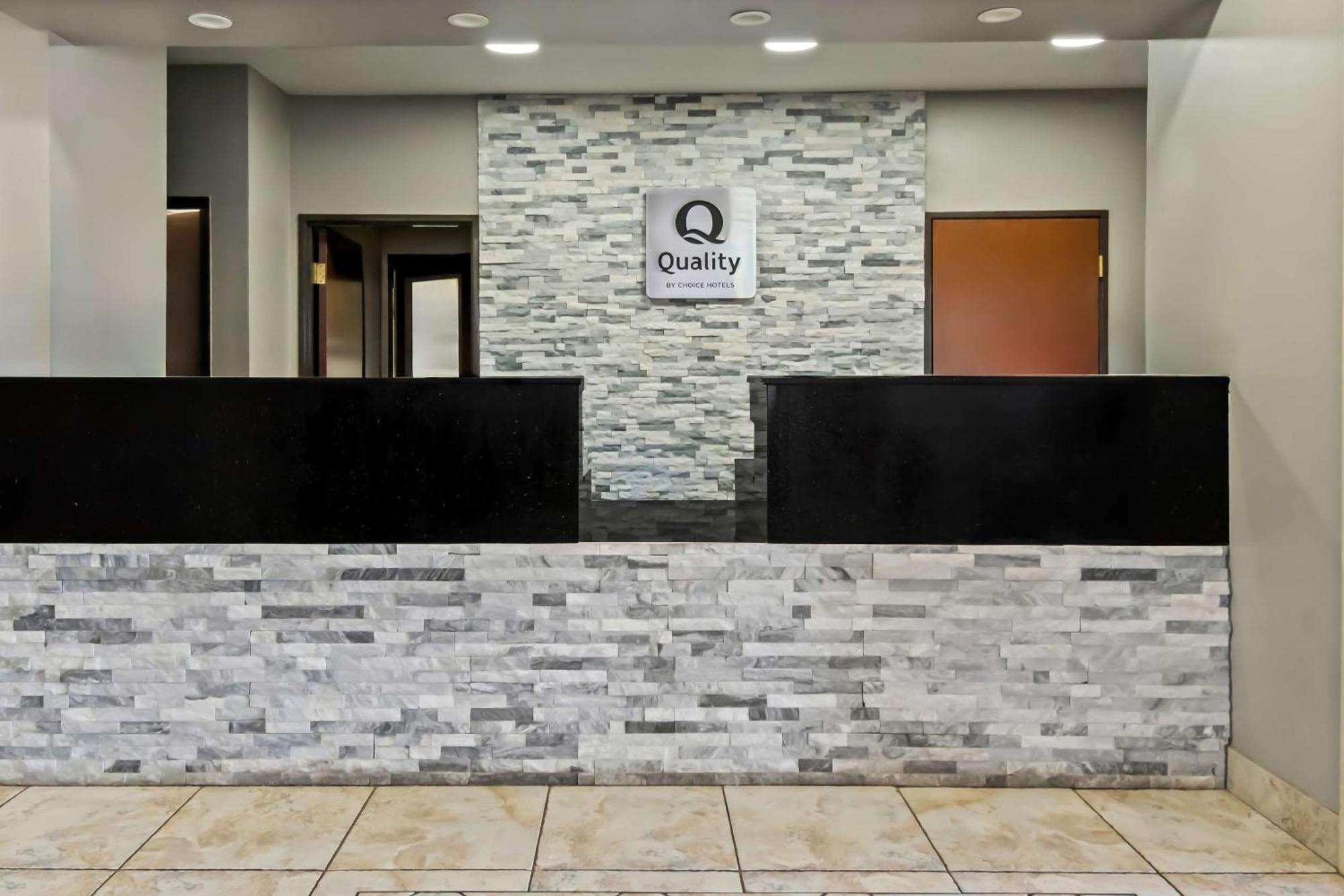 Quality Inn & Suites - Granbury Extérieur photo