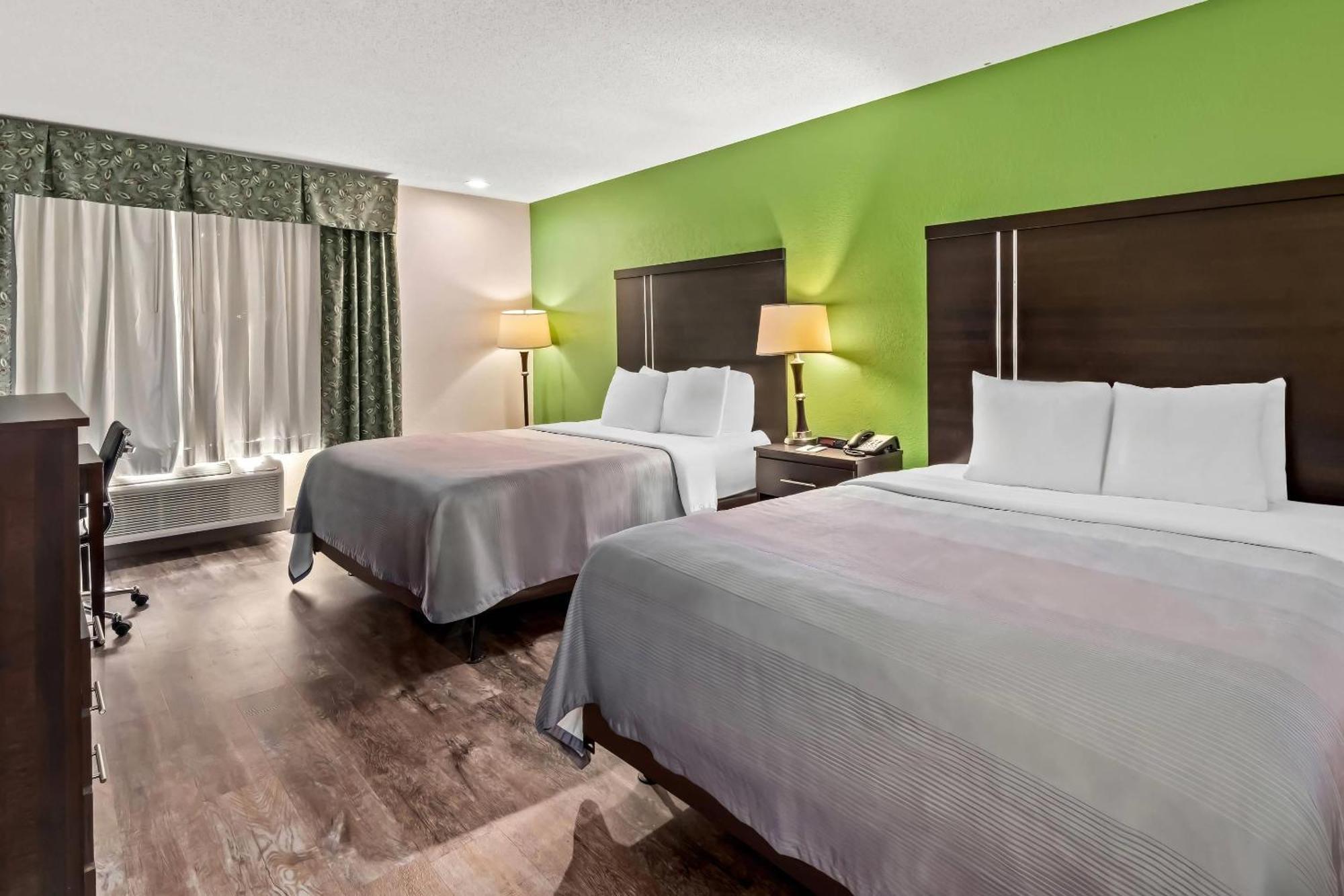 Quality Inn & Suites - Granbury Extérieur photo